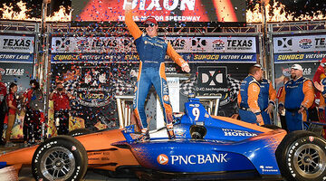 Скотт Диксон выиграл гонку Техас 600