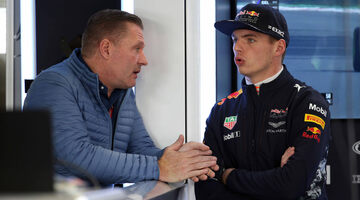 Йос Ферстаппен: На месте Риккардо я остался бы в Red Bull Racing