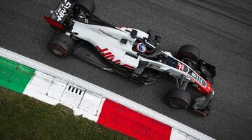 Почему FIA так быстро признала днище на машине Haas незаконным?