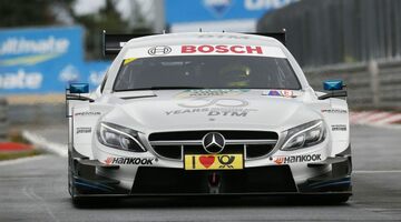 Мик Шумахер дебютировал за рулем автомобиля DTM