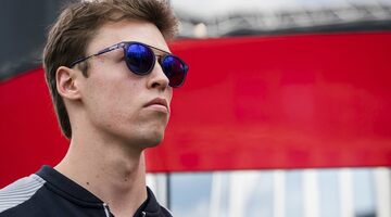 Роберт Дорнбос: Даниил Квят точно поедет за Toro Rosso, контракт уже подписан