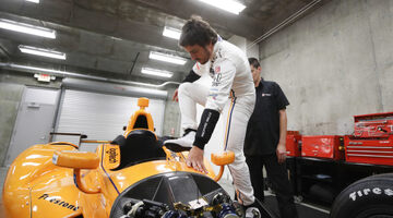 McLaren начнёт тесты машины для Инди 500 только в апреле