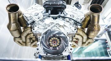 Cosworth показала двигатель для Aston Martin Valkyrie