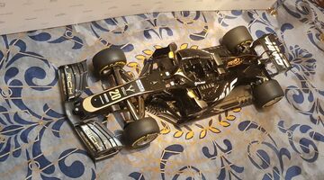 Уильям Стори: Да, мы вернули ливрею JPS Lotus в Формулу 1