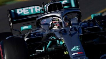 Mercedes разгромила соперников в квалификации Гран При Австралии