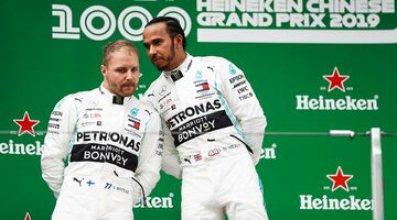 Льюис Хэмилтон: Дубль Mercedes в 1000-м Гран При – это невероятно