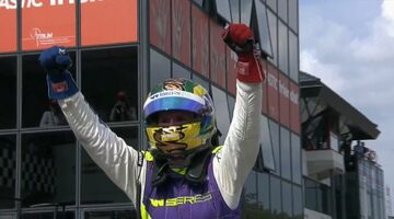 Бейтске Виссер выиграла гонку W Series в Зольдере