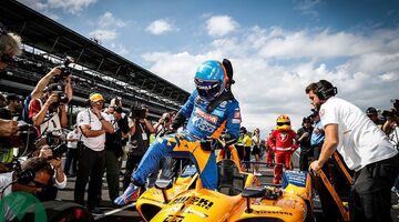 Жак Вильнёв: Провал в Инди 500 станет уроком для Алонсо и McLaren