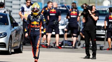 Окружение Макса Ферстаппена подтвердило возможность ухода из Red Bull