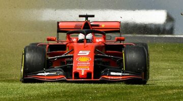 Гонщики Ferrari признали преимущество Mercedes в Сильверстоуне
