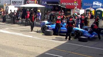 Видео: Бурдэ и Сато сцепились после квалификации IndyCar в Торонто