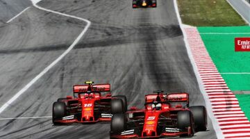 Экс-инженер Ferrari: SF90 не подходит стилю Себастьяна Феттеля