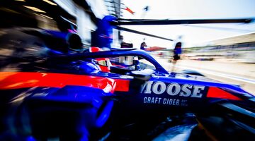 Toro Rosso в полном составе осталась в первом сегменте квалификации