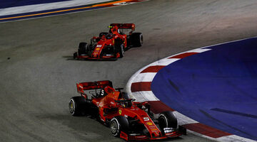 Тото Вольф: Гонщики Ferrari отбирают очки друг у друга, это нам на пользу