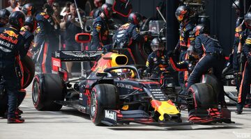 Red Bull Racing установила новый рекорд скорости пит-стопа