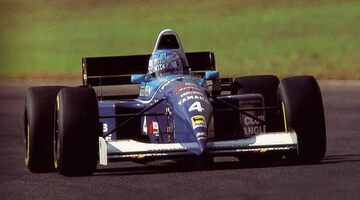 Как шов на комбинезоне пилота стоил Tyrrell последнего шанса на подиум