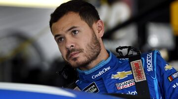 Кайл Ларсон уволен из Ganassi Racing после расового скандала