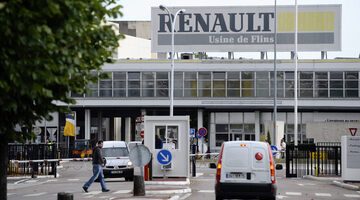 Сирил Абитбуль опроверг информацию об уходе Renault из Ф1