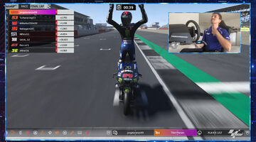Хорхе Лоренсо выиграл виртуальный Гран При Великобритании MotoGP