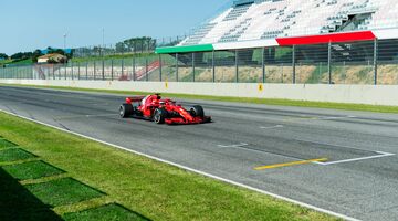 Фото и видео: Ferrari проводит тесты в Муджелло
