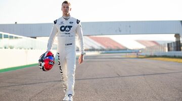 Даниил Квят проведет свою 100-ю гонку в Формуле 1