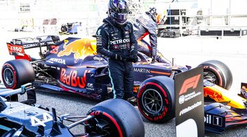 Льюис Хэмилтон: Red Bull Racing очень быстры