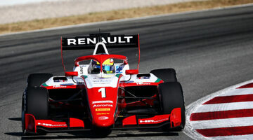 Оскар Пиастри победил во второй гонке Ф3 в Барселоне, Александр Смоляр – 12-й