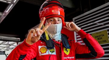 Ferrari случайно подтвердила, что Роберт Шварцман останется в Формуле 2