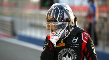 Никита Мазепин потерял подиум в первой гонке Ф2 в Бахрейне из-за штрафа