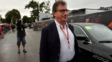 Ferrari осталась без генерального директора