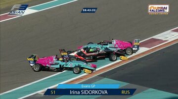 Ирина Сидоркова травмировала руку в аварии в третьей гонке Ф3 Азия