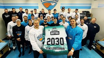 Валттери Боттас стал совладельцем финского хоккейного клуба