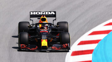 Макс Ферстаппен назвал причину отставания Red Bull от Mercedes в Португалии