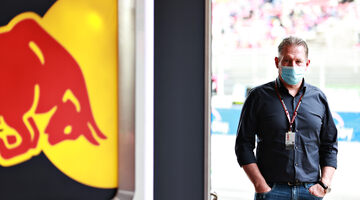 Йос Ферстаппен «прошёлся» по Pirelli в Twitter
