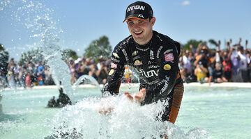 О’Уорд выиграл вторую гонку IndyCar в Детройте и вышел в лидеры чемпионата