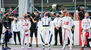 Информация о бойкоте гонщиками встречи с Pirelli оказалась ложной