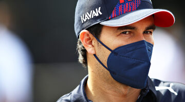 Перес рассчитывает обсудить новый контракт с Red Bull Racing после гонок в Австрии