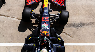 В Red Bull Racing не будут менять мотор на машине Ферстаппена