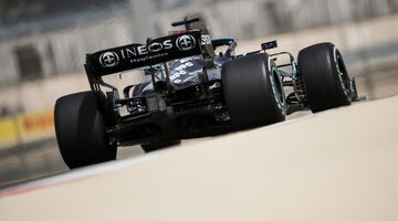 Red Bull Racing подозревает Mercedes в махинации с двигателем