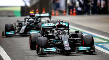FIA разрешила Mercedes заменить крыло в условиях закрытого парка