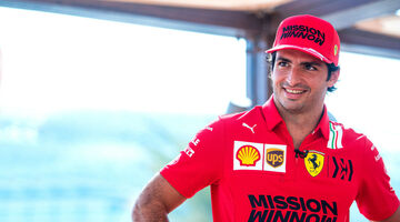 Карлос Сайнс: В Ferrari нет лидера среди гонщиков