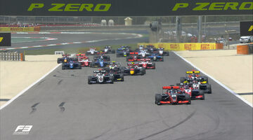 Александр Смоляр из-за штрафа остался без очков во второй гонке Ф3 в Бахрейне