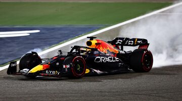 Хельмут Марко назвал причину двойного схода Red Bull в Бахрейне