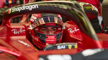 Официально: Карлос Сайнс продлил контракт с Ferrari