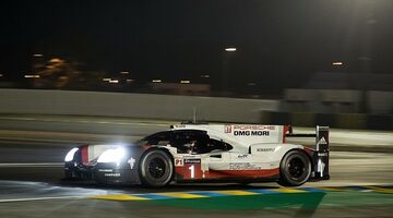 «24 часа Ле-Мана», 15 час: Porsche оторвалась на 11 кругов