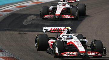 Гюнтер Штайнер: Haas обязательно обновит машину, но не в Барселоне
