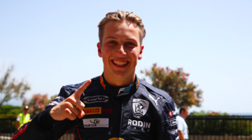 Лиам Лоусон выиграл квалификацию Формулы 2 в Монако