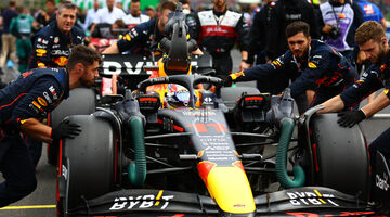 В Red Bull Racing собирались начинать гонку в Венгрии на жёстких шинах