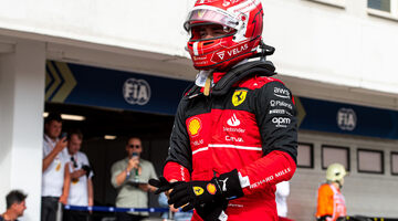 Кристиан Альберс: Ferrari будто то нарочно подставляет Леклера