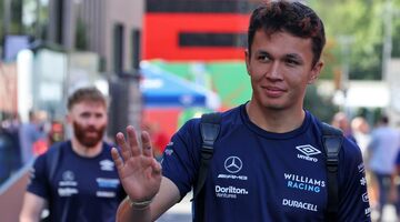 Алекс Албон не теряет надежды вернуться в Red Bull Racing